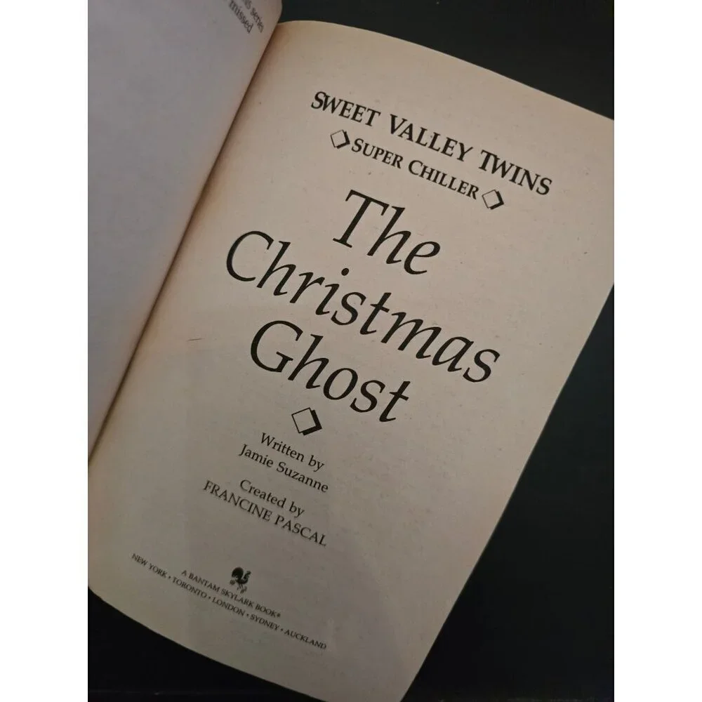 Sweet Valley Twins Super Chiller The Christmas Ghost by Francine Pascal
